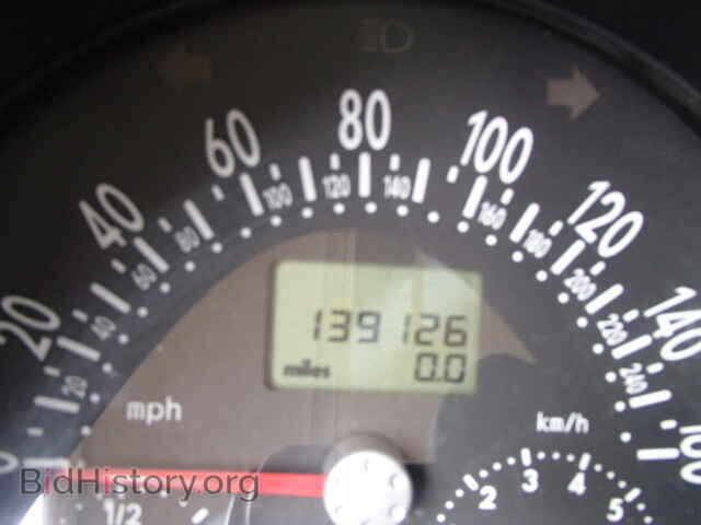 2000 VOLKSWAGEN BEETLE - VIN: 3VWDD21C7YM470462 - Фото 8