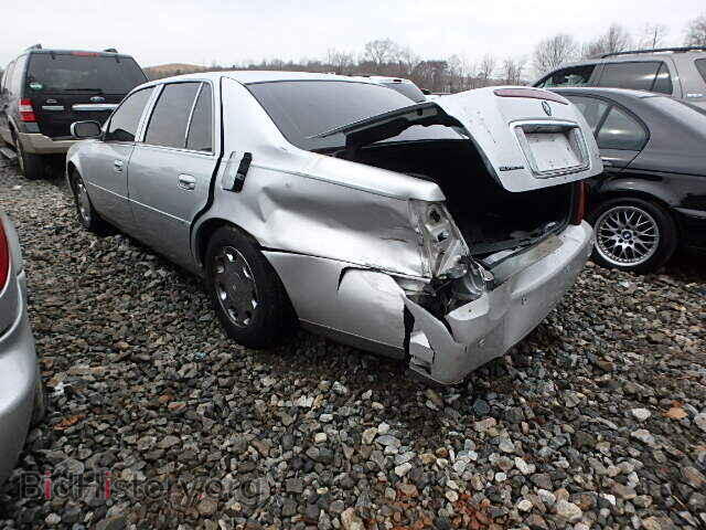 2001 CADILLAC DEVILLE - VIN: 1G6KE57Y51U160858 - Photo 4