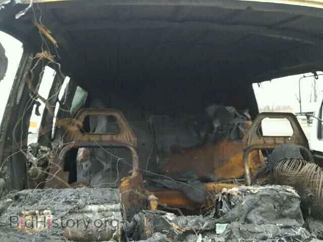 2003 FORD ECONOLINE - VIN: 1FBSS31F93HA88807 - Photo 9