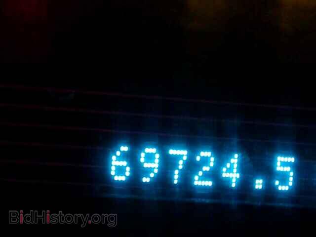 2010 FORD FOCUS - VIN: 1FAHP3EN1AW287843 - Photo 8