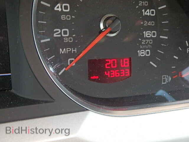2011 AUDI A6 - VIN: WAUFGAFB4BN033672 - Фото 8