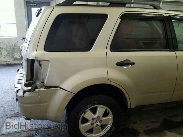 2011 FORD ESCAPE - VIN: 1FMCU9DG0BKC01767 - Photo 9
