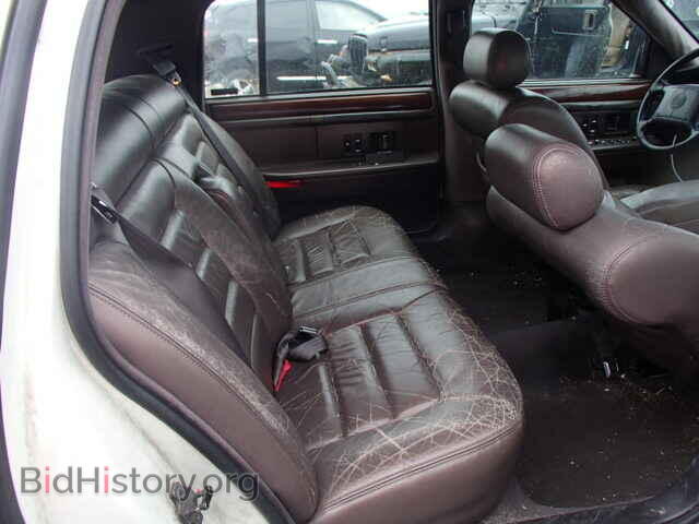 1994 CADILLAC DEVILLE - VIN: 1G6KD52B5RU245264 - Photo 6