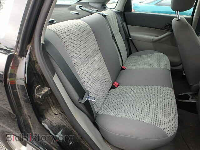 2006 FORD FOCUS - VIN: 1FAFP34N16W215606 - Фото 6