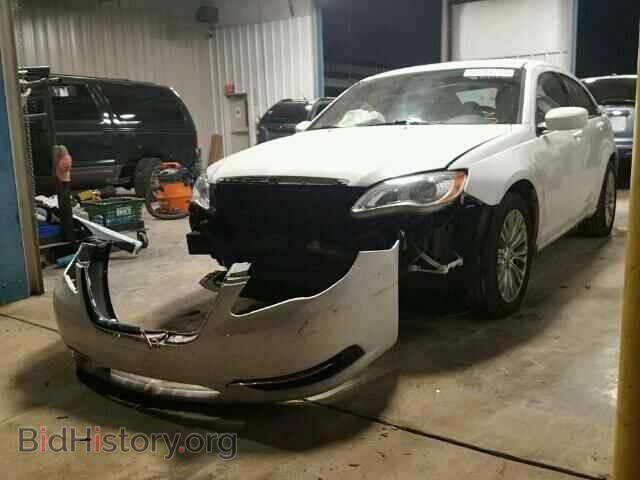 2012 CHRYSLER 200 - VIN: 1C3CCBAB4CN282431 - Фото 2