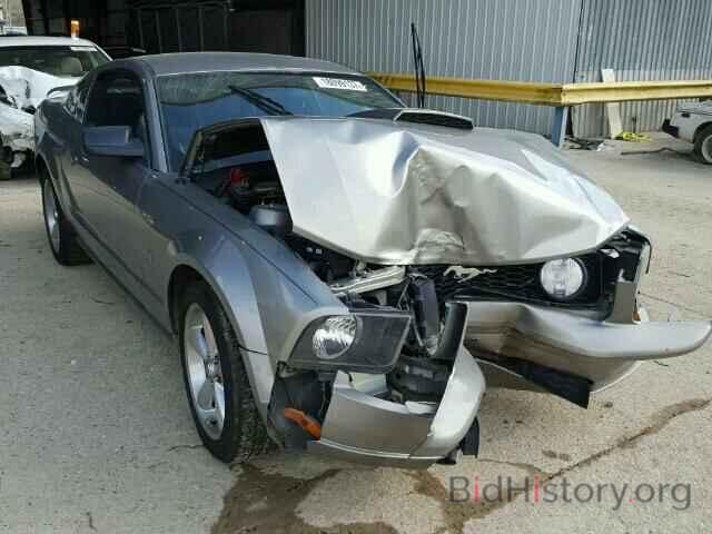 Photo 1ZVHT82H085194780 - FORD MUSTANG 2008