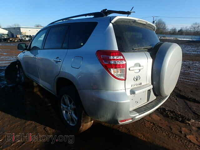 2011 TOYOTA RAV4 - VIN: 2T3BF4DV0BW109903 - Фото 3