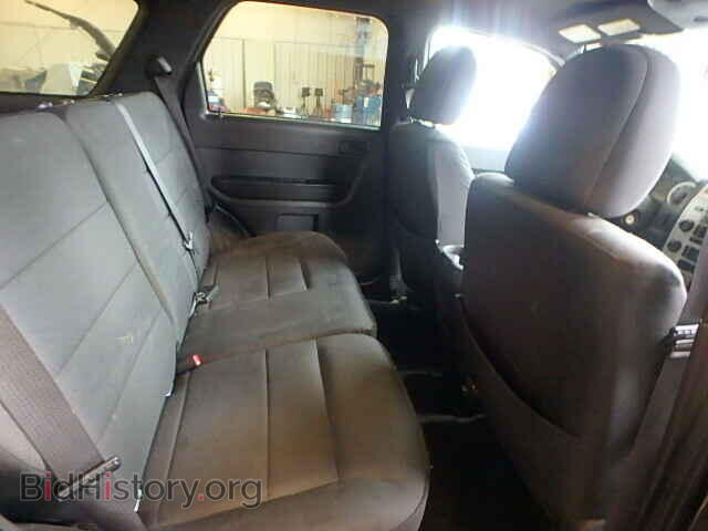 2011 FORD ESCAPE - VIN: 1FMCU0DG2BKB22614 - Фото 6