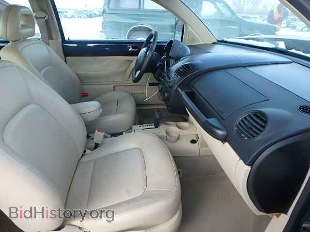 2000 VOLKSWAGEN BEETLE - VIN: 3VWCA21C8YM405530 - Фото 5