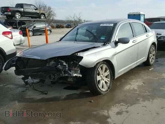 2013 CHRYSLER 200 - VIN: 1C3CCBAB6DN670763 - Фото 2