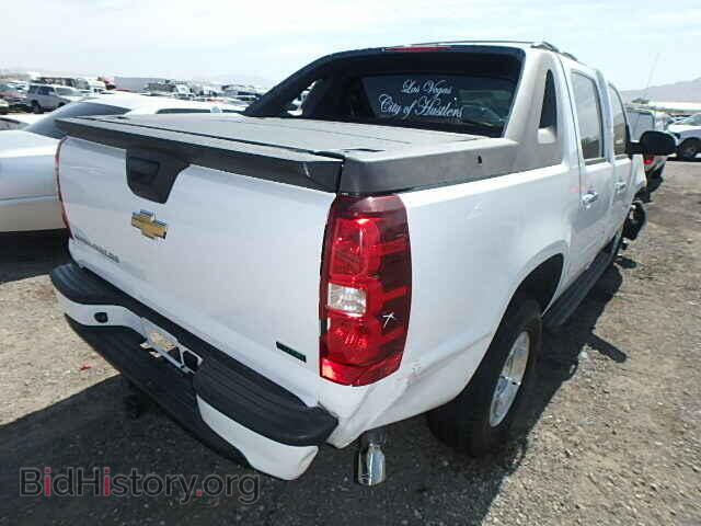 2011 CHEVROLET AVALANCHE - VIN: 3GNMCEE00BG132194 - Фото 4