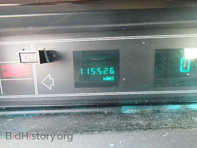1993 CADILLAC DEVILLE - VIN: 1G6CD53B0P4213970 - Фото 8