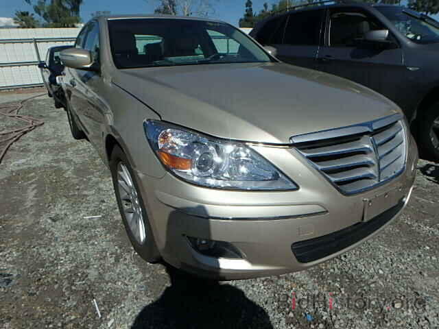 Photo KMHGC4DE9BU118462 - HYUNDAI GENESIS 2011