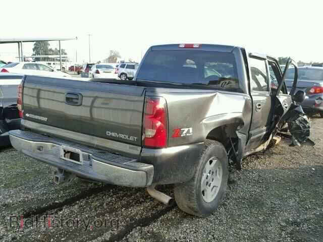2005 CHEVROLET SILVERADO - VIN: 2GCEK13TX51135798 - Фото 4