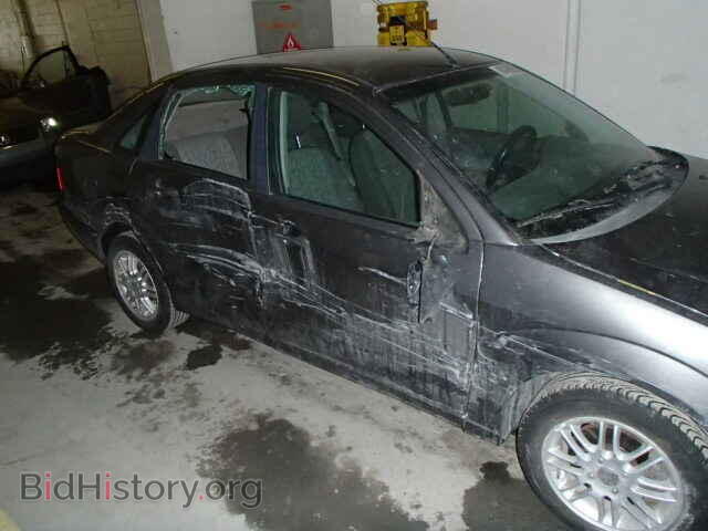 2005 FORD FOCUS - VIN: 1FAFP34N85W241893 - Фото 9
