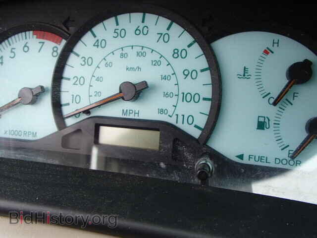 2003 TOYOTA COROLLA - VIN: 2T1BR38E63C111095 - Photo 8