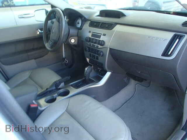 2010 FORD FOCUS - VIN: 1FAHP3HN7AW177701 - Photo 5