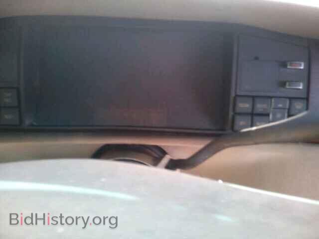 1994 CADILLAC DEVILLE - VIN: 1G6KF52YXRU308454 - Фото 8