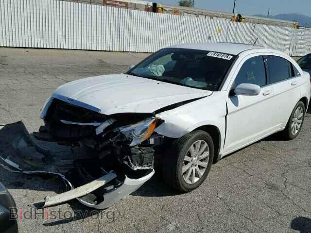 2013 CHRYSLER 200 - VIN: 1C3CCBBB9DN598620 - Фото 2