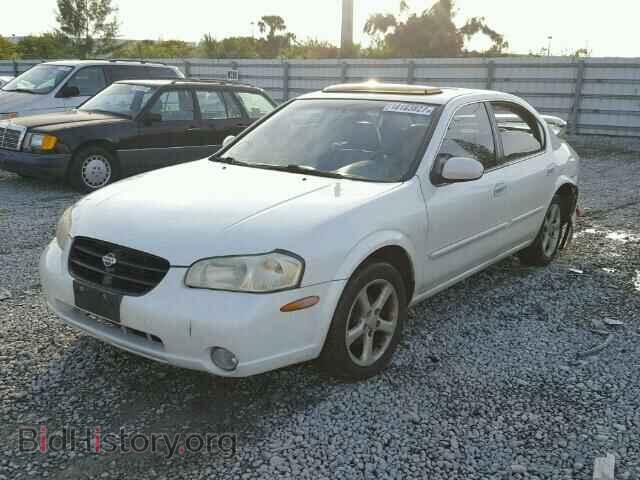 2000 NISSAN MAXIMA - VIN: JN1CA31A0YT201090 - Фото 2