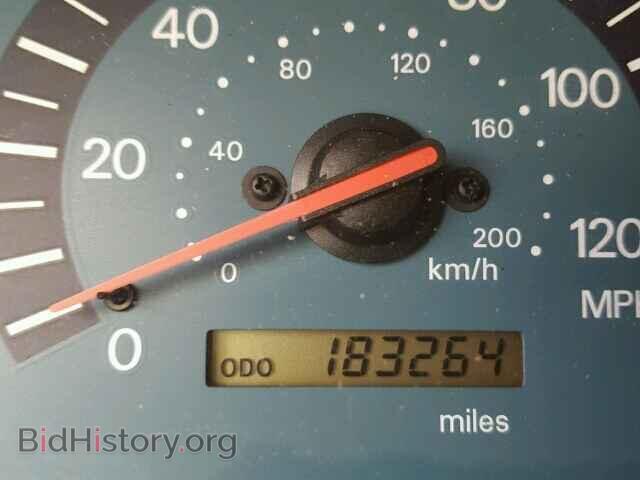 2002 MITSUBISHI GALANT - VIN: 4A3AA46GX2E082173 - Фото 8