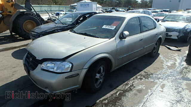 2000 NISSAN MAXIMA - VIN: JN1CA31A3YT011042 - Фото 2