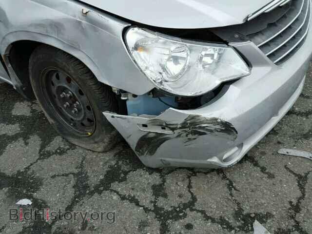 2010 CHRYSLER SEBRING - VIN: 1C3CC4FB5AN105744 - Фото 9