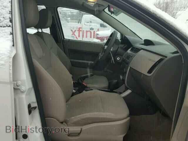 2009 FORD FOCUS - VIN: 1FAHP34N19W189697 - Фото 5