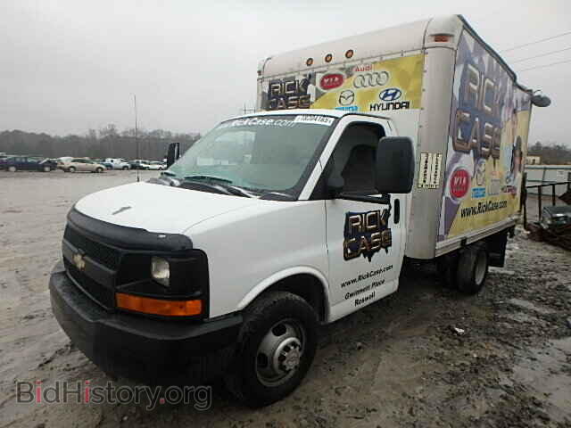2008 CHEVROLET EXPRESS - VIN: 1GBJG31C881122951 - Фото 2