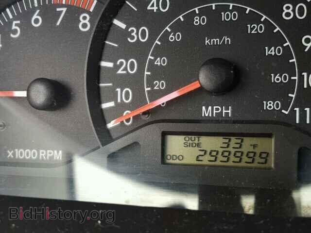 2003 TOYOTA COROLLA - VIN: JTDBR32E832006470 - Photo 8