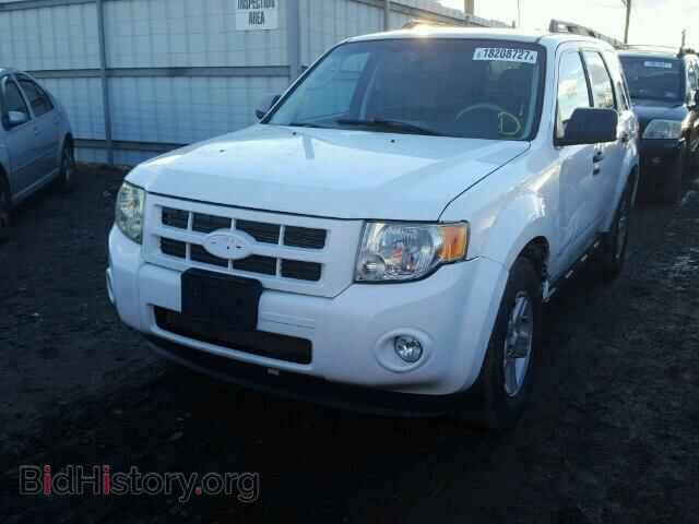 2011 FORD ESCAPE - VIN: 1FMCU9D73BKB92580 - Фото 2