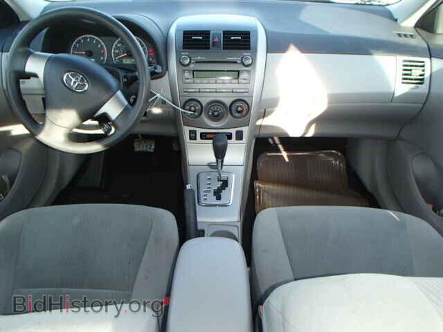 2011 TOYOTA COROLLA - VIN: 2T1BU4EE2BC680582 - Фото 9