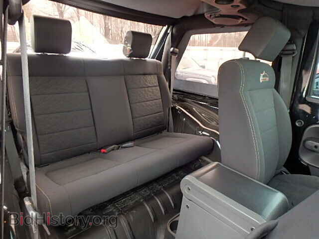 2010 JEEP WRANGLER - VIN: 1J4AA2D10AL189582 - Фото 6