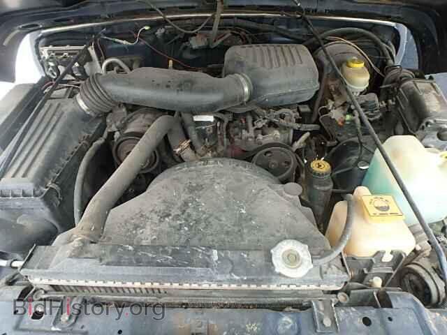 2000 JEEP WRANGLER - VIN: 1J4FA29P8YP735079 - Фото 7