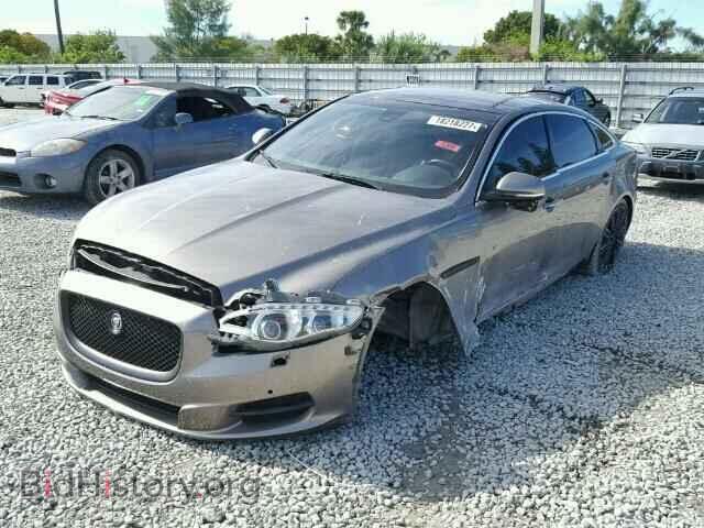 2011 JAGUAR XJ - VIN: SAJWA2GBXBLV01748 - Фото 2