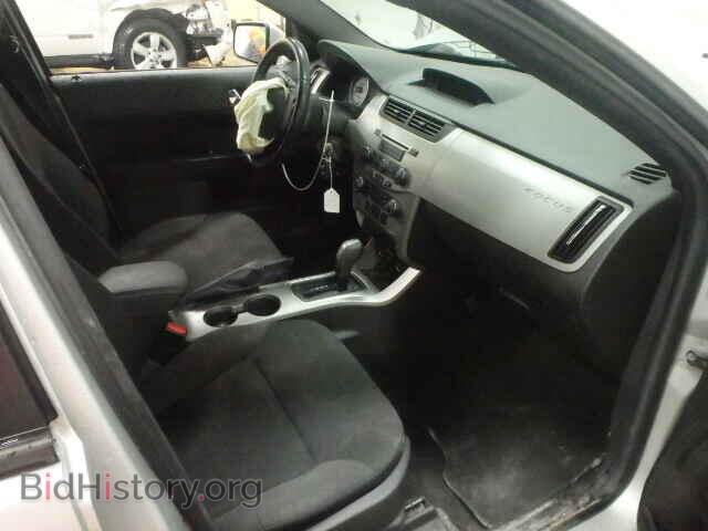 2009 FORD FOCUS - VIN: 1FAHP36N09W245366 - Photo 5