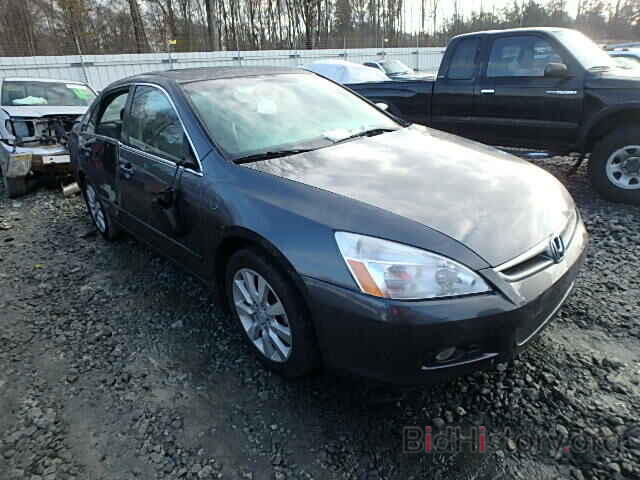 Photo 1HGCM66826A008879 - HONDA ACCORD 2006