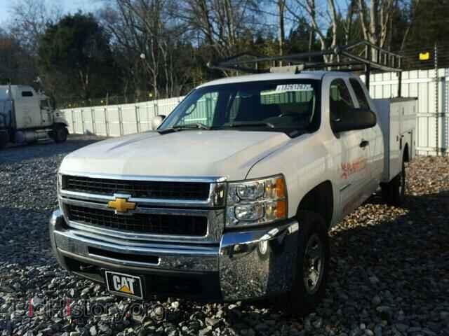 2008 CHEVROLET SILVERADO - VIN: 1GCHC29638E161518 - Фото 2