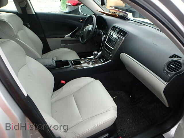 2011 LEXUS IS250 - VIN: JTHCF5C22B5050456 - Фото 5