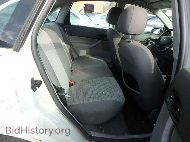 2006 FORD FOCUS - VIN: 1FAFP34N36W190210 - Фото 6