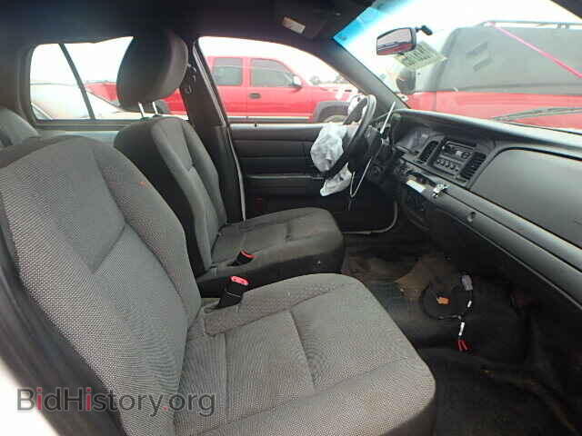 2011 FORD CROWN VIC - VIN: 2FABP7BV2BX101928 - Фото 5