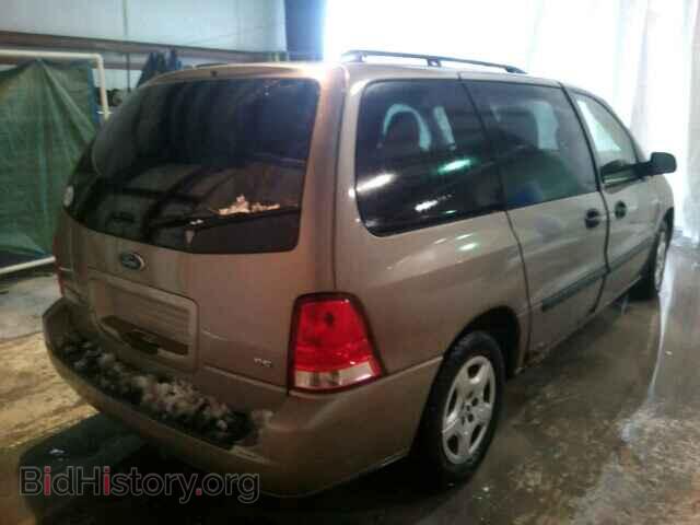 2005 FORD FREESTAR - VIN: 2FMDA51685BA21744 - Фото 4