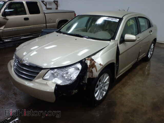 2010 CHRYSLER SEBRING - VIN: 1C3CC5FB8AN110720 - Фото 2