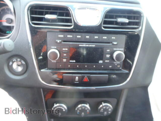 2013 CHRYSLER 200 - VIN: 1C3CCBBG4DN569487 - Фото 10