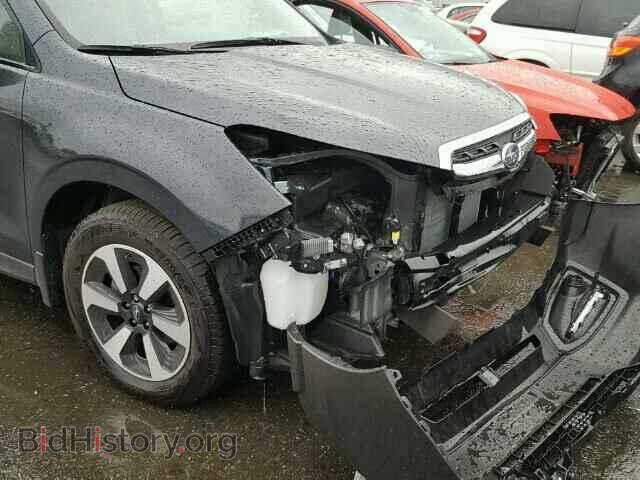 2017 SUBARU FORESTER - VIN: JF2SJAEC1HH435428 - Photo 9