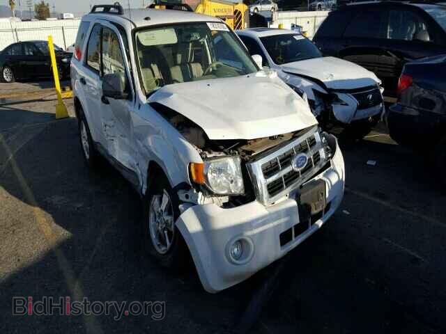 Фотография 1FMCU0DG5BKB99882 - FORD ESCAPE 2011