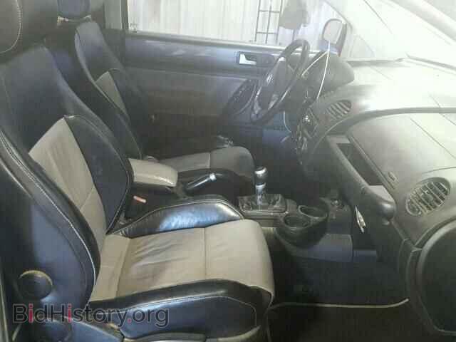 2004 VOLKSWAGEN BEETLE - VIN: 3VWFE21C34M402417 - Фото 5
