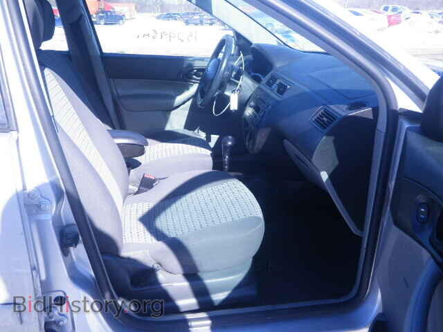 2007 FORD FOCUS - VIN: 1FAFP34N17W301256 - Photo 5