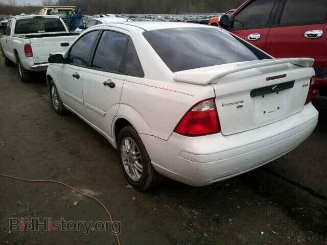 2005 FORD FOCUS - VIN: 1FAFP34N65W257025 - Фото 3