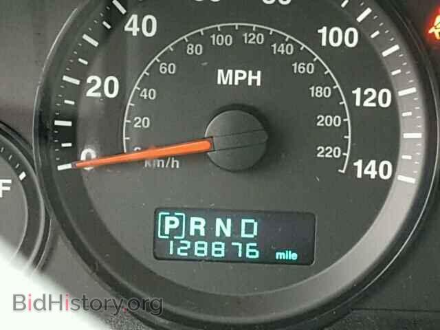 2005 JEEP CHEROKEE - VIN: 1J4GR48K75C629501 - Фото 8